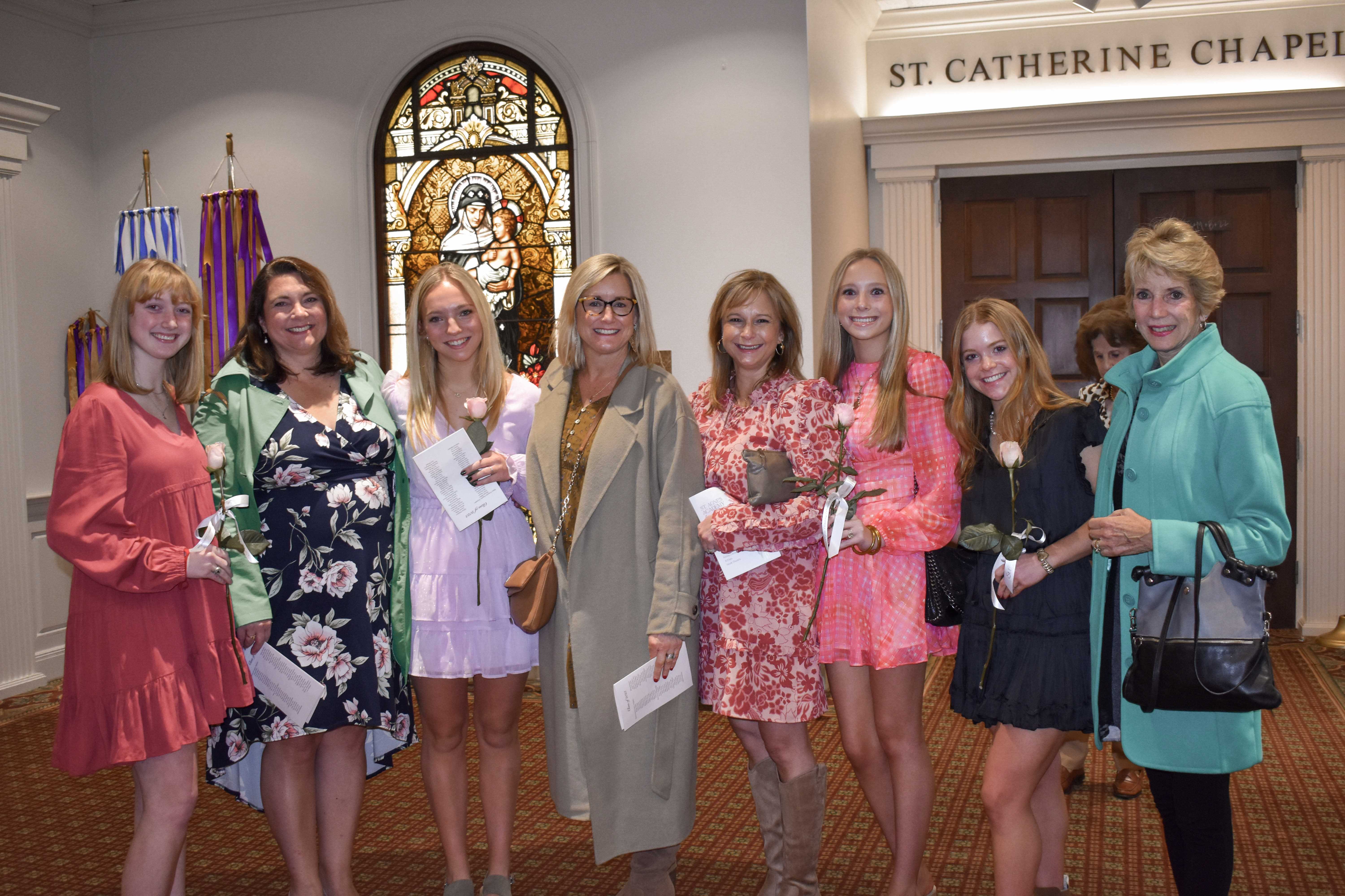 Class of ’23 Celebrates Rose Ceremony