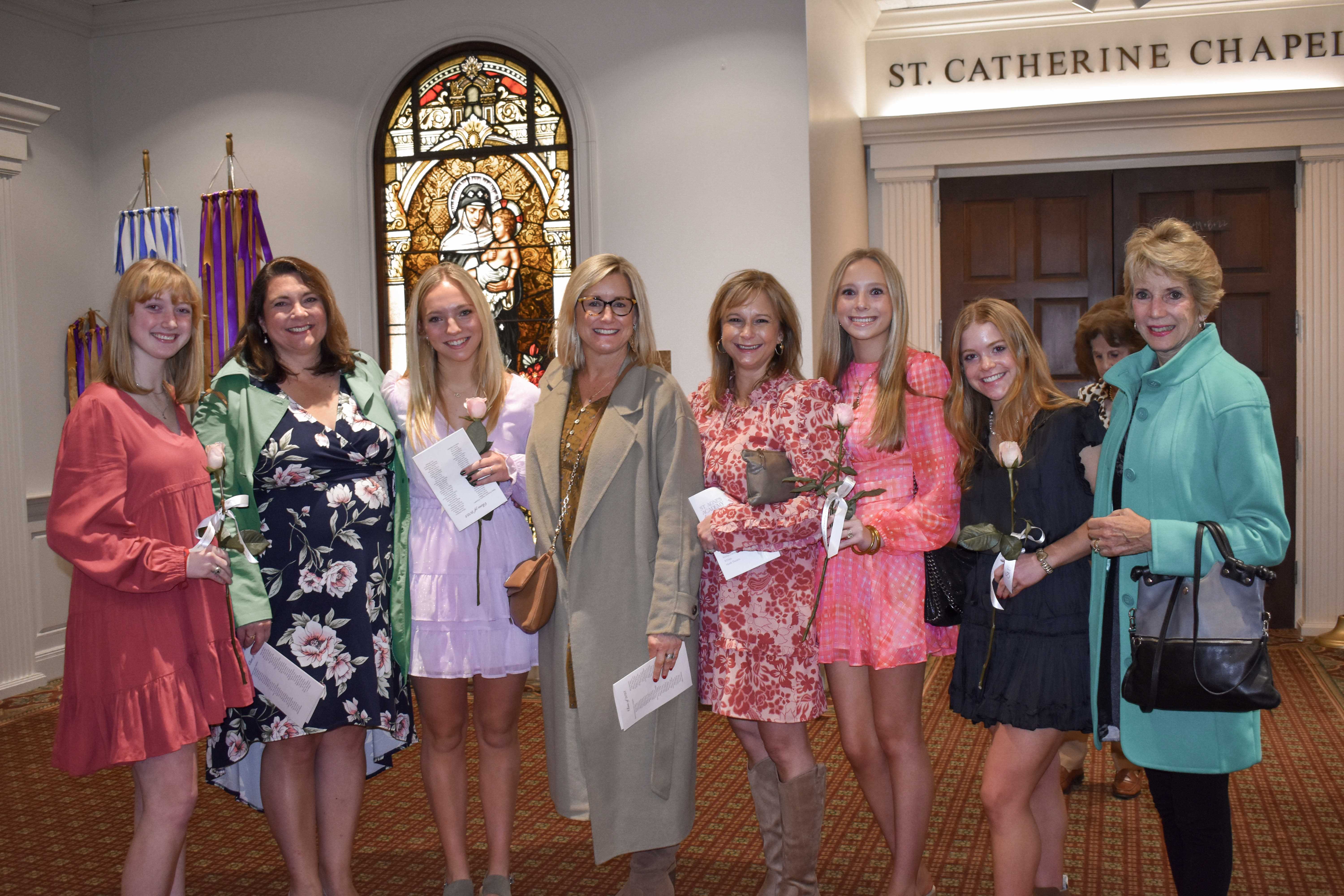 Class of ’23 Celebrates Rose Ceremony 