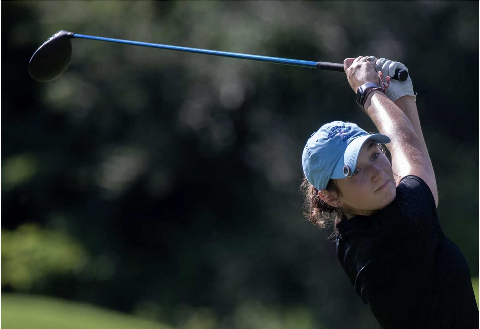 With 2 golf state title-winning sisters, Notre Dame commit Anna Heck not defined by game