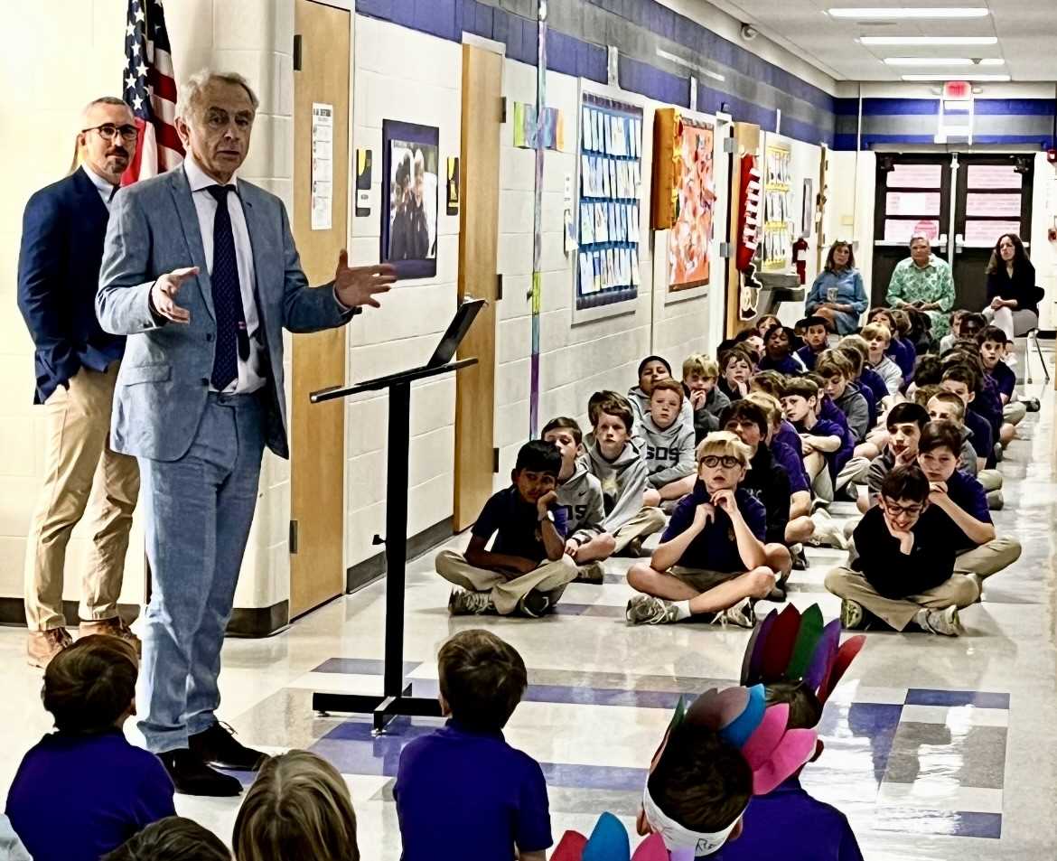 20251911204604Batty-SDS-visit-11-17-3-3.jpg (139 KB)