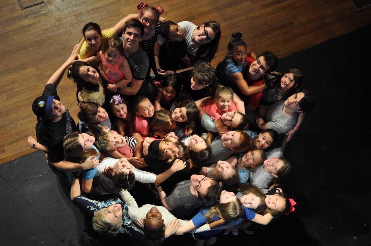 2019264215915theatre-camp.jpg (92 KB)